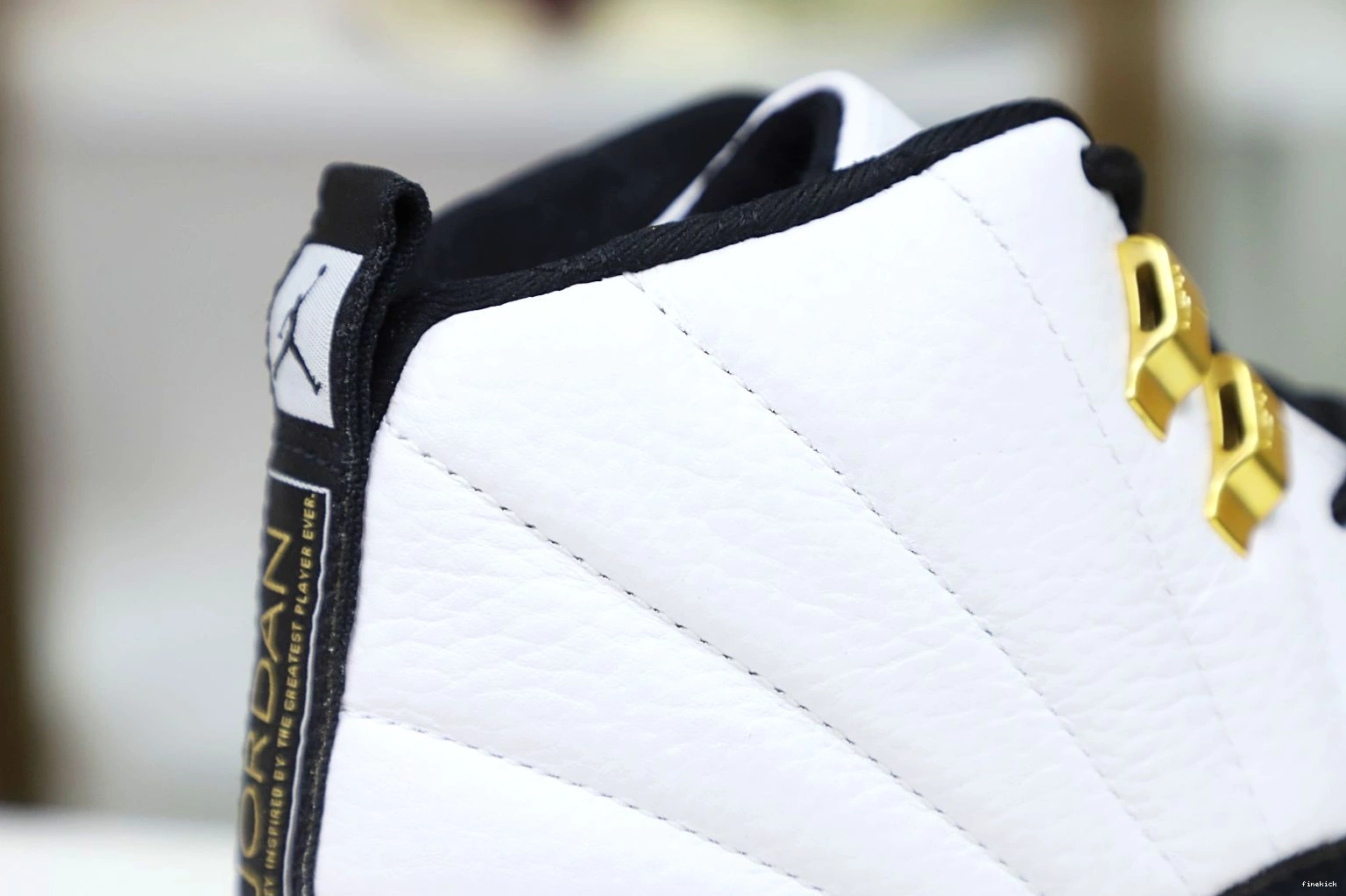 RETRO AIR JORDAN 12 'ROYALTY' 0814